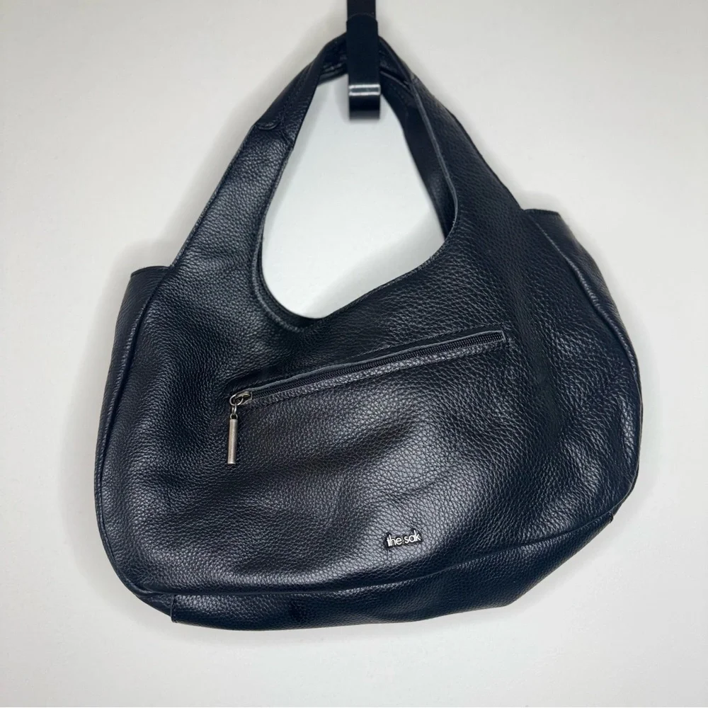 The Sak Rylan Black Leather Bag Women’s Handbag Purse EUC Medium Classic Satchel